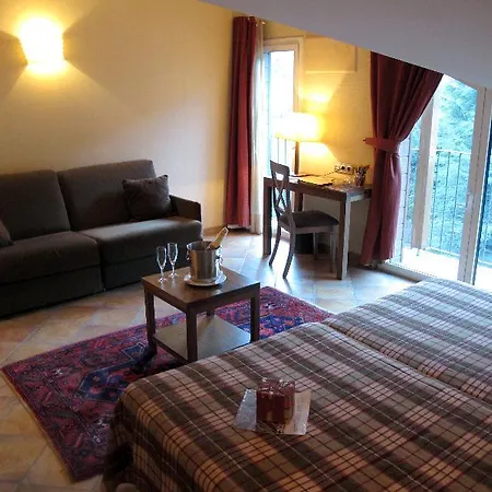 Magic Hotel 4*